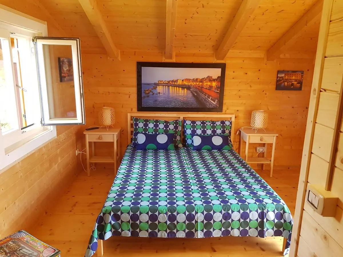 Holiday home Depandance Con Piscina E Jacuzzi Villa Fontane Bianche