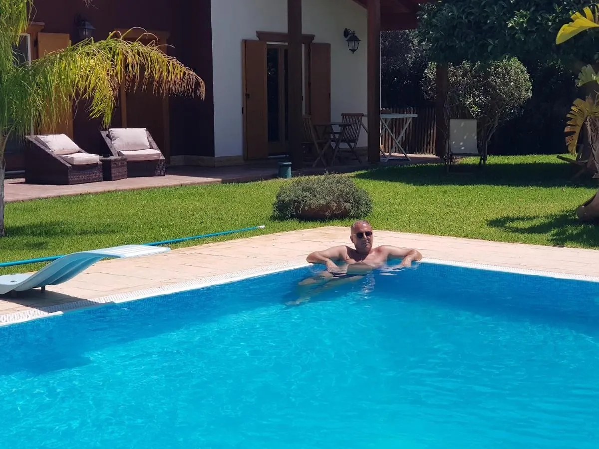 Depandance Con Piscina E Jacuzzi Villa Fontane Bianche Italy