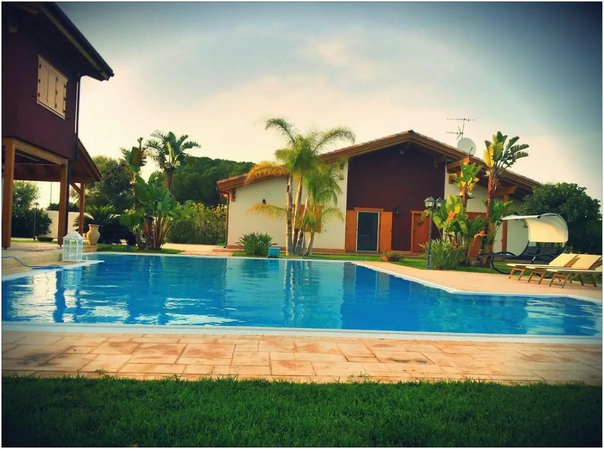 Depandance Con Piscina E Jacuzzi Villa Fontane Bianche