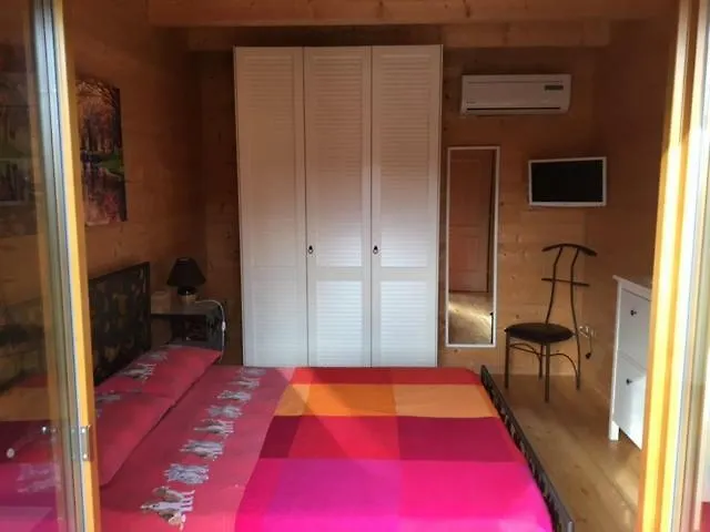 Holiday home Depandance Con Piscina E Jacuzzi Villa Fontane Bianche Italy