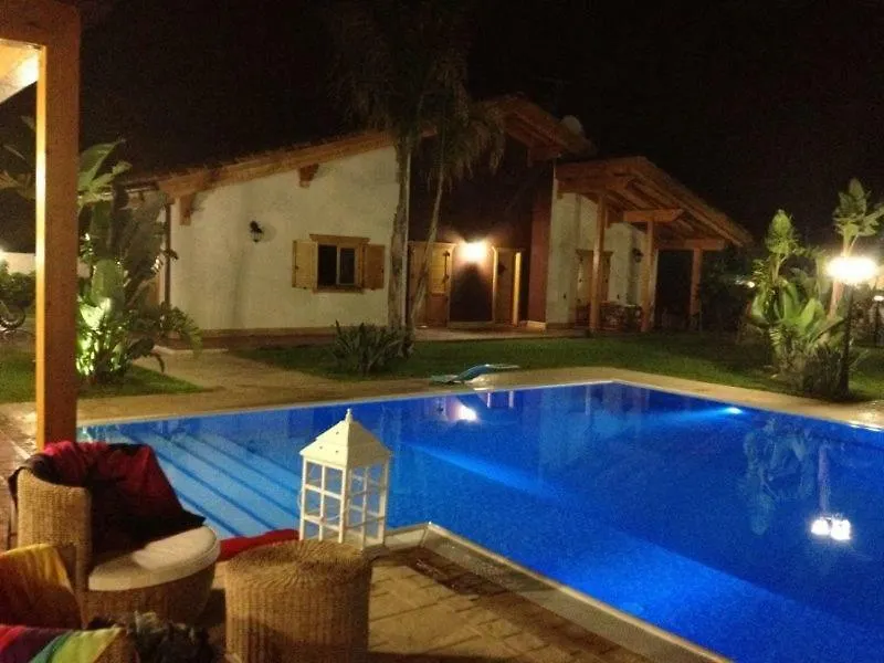 Holiday home Depandance Con Piscina E Jacuzzi Villa Fontane Bianche